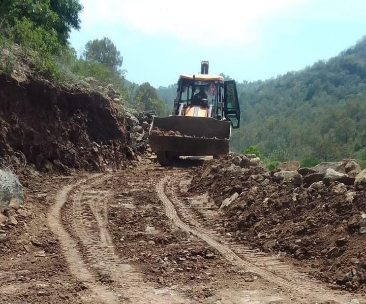 Vehicular movement restored on the Thyoda-Chamakdi route