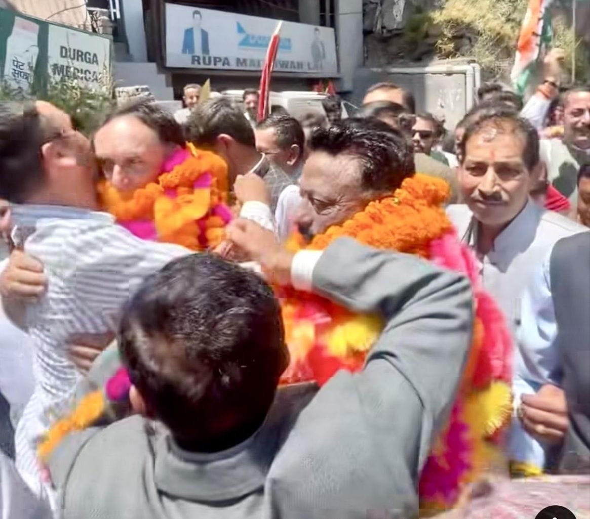 Theog-Kumarsain Congress's show of strength