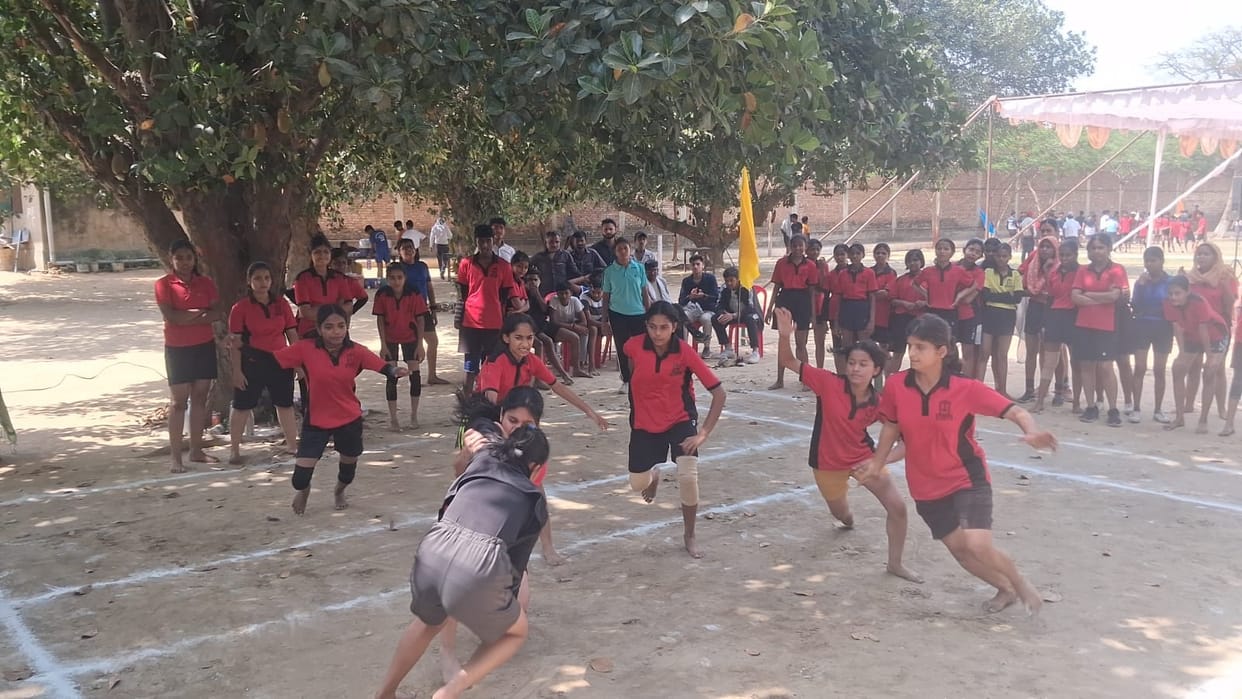 Seth Dwarka Prasad Bajaj Education Center Wins Four Medals in Kabaddi