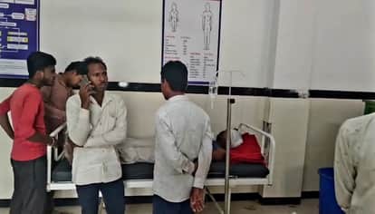 Sagar News: House roof collapses, 14-year-old boy dies in accident; father critically injured and hospitalized