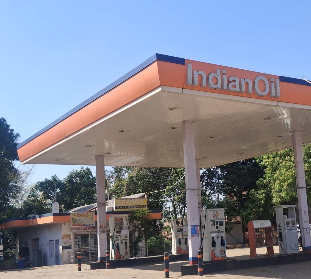 Diesel and petrol are not available at the pumps in Babhanan area.
