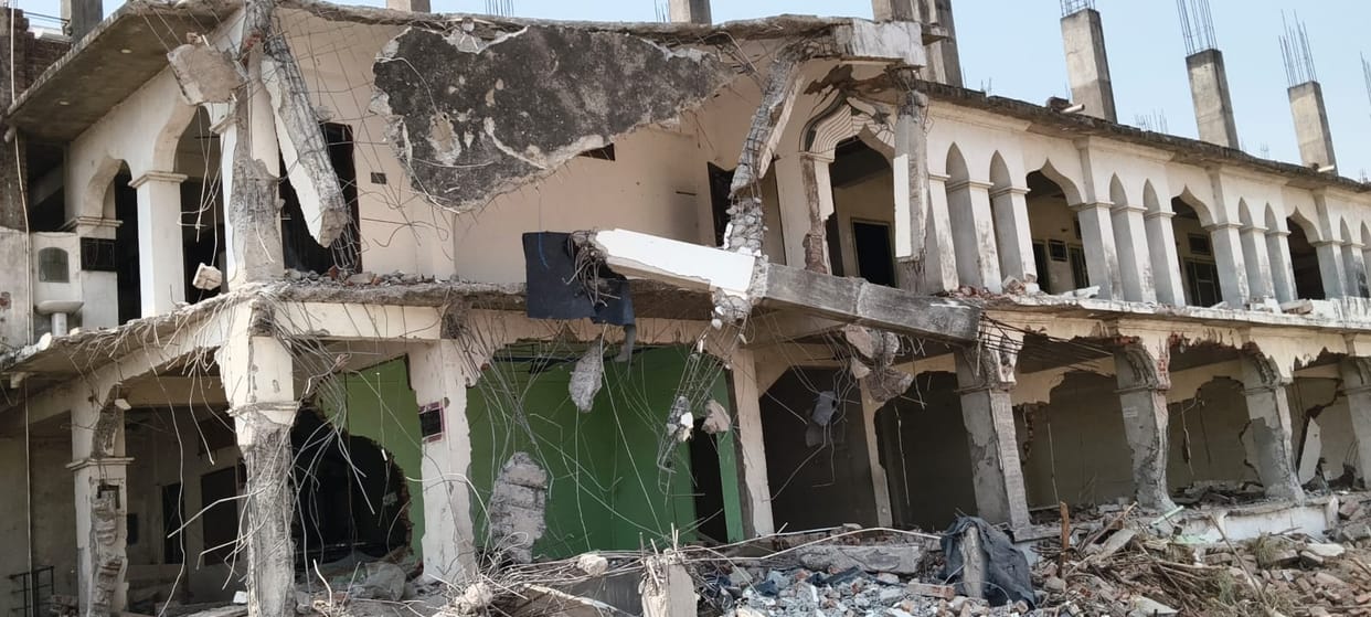 Madrasa demolition: Ordinary JCBs fail, modern machines brought from Gorakhpur