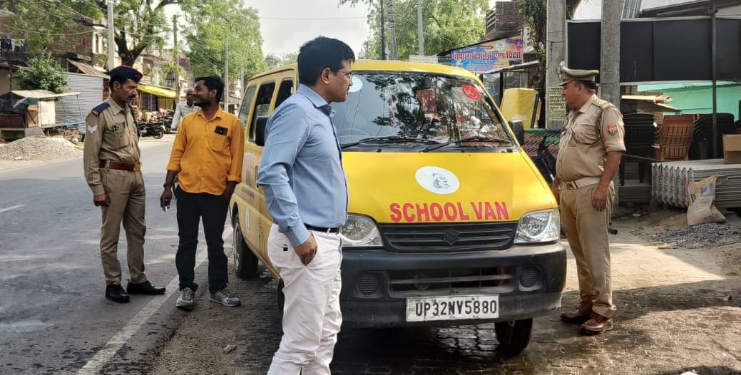 School vehicle fined 15,000 for violating norms
