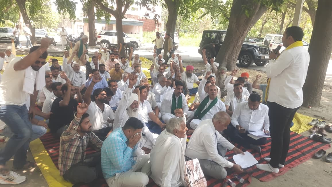 Farmers Protest for Compensation