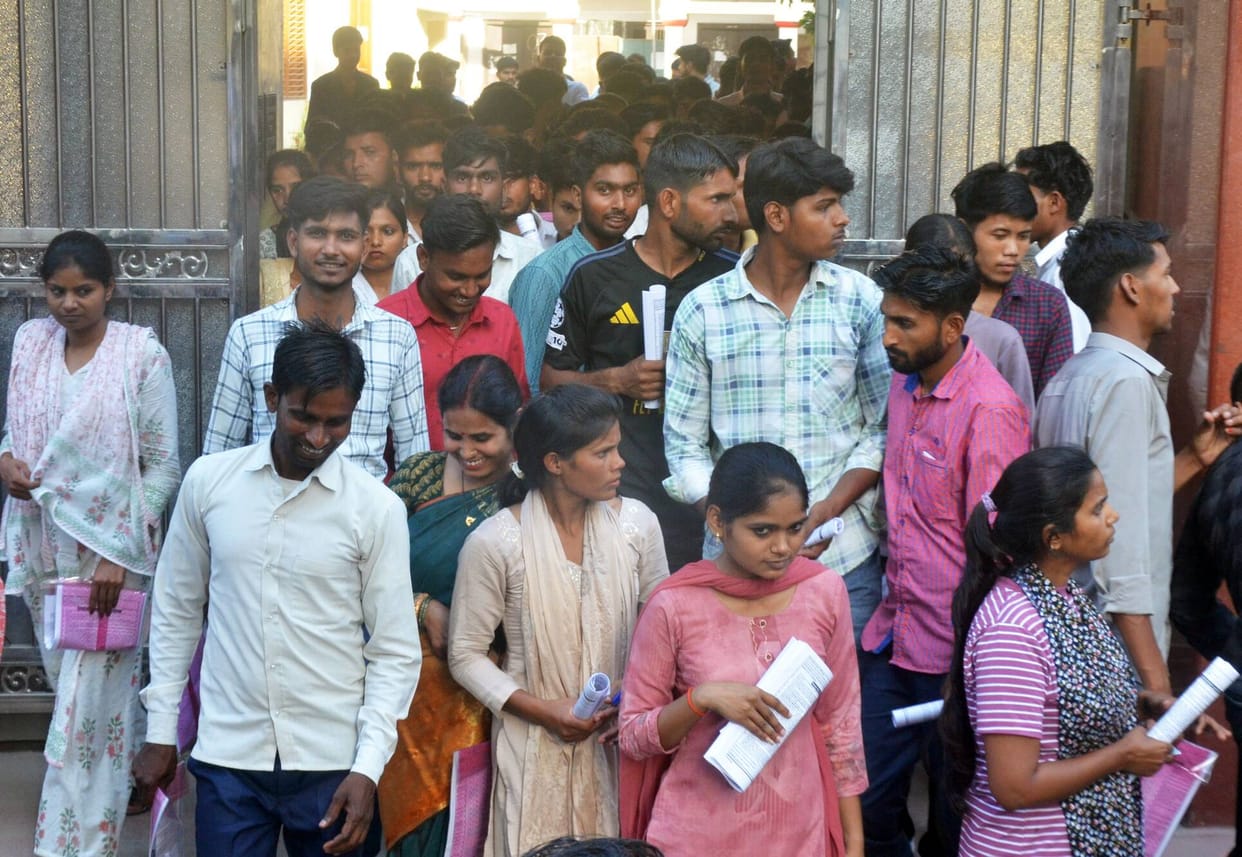 Candidates Break into a Sweat Upon Seeing the Difficult Question Paper