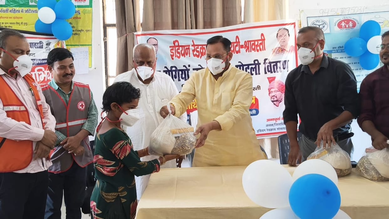Nutrition packets distributed to TB patients