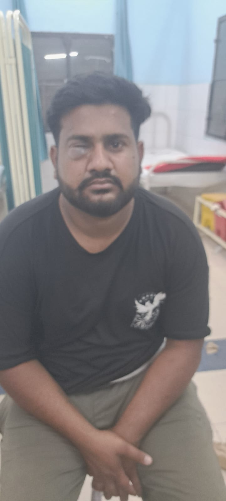 A young man was beaten up for demanding the money he had lent.