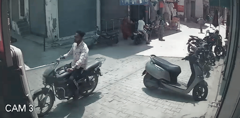 Bike stolen from outside shop, caught on CCTV