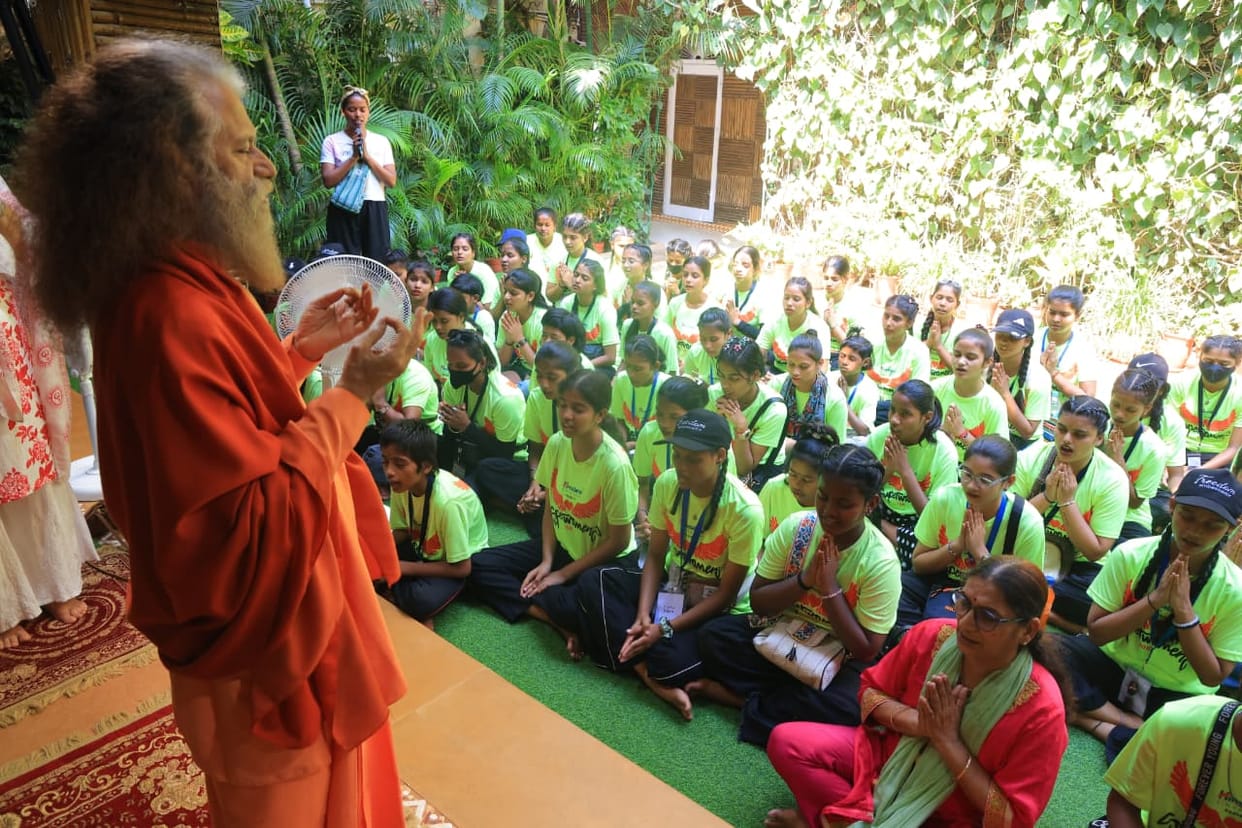 Daughters of Rescue Foundation reached Parmarth Niketan