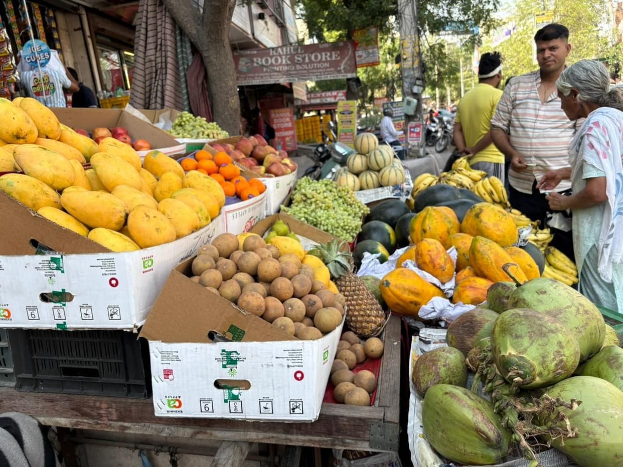 The magic of mangoes is visible in the markets, people are buying them despite being expensive.
