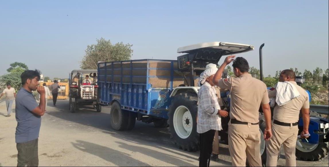 UP wheat stuck at Haryana border, farmers worried