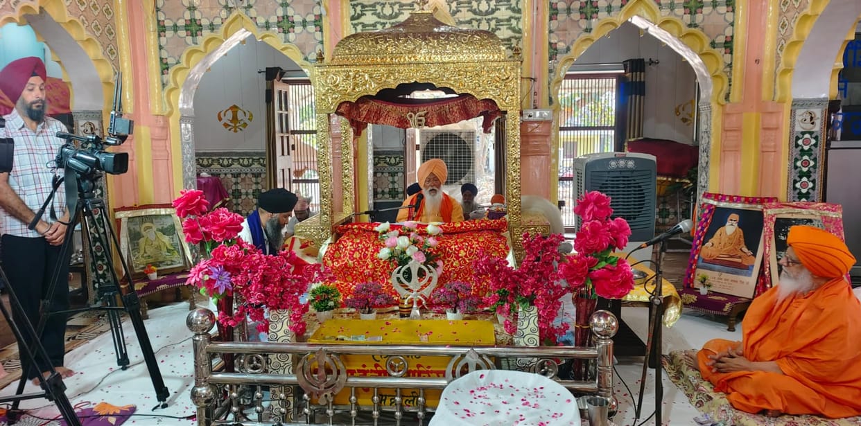 Death anniversary of great men celebrated with reverence and devotion