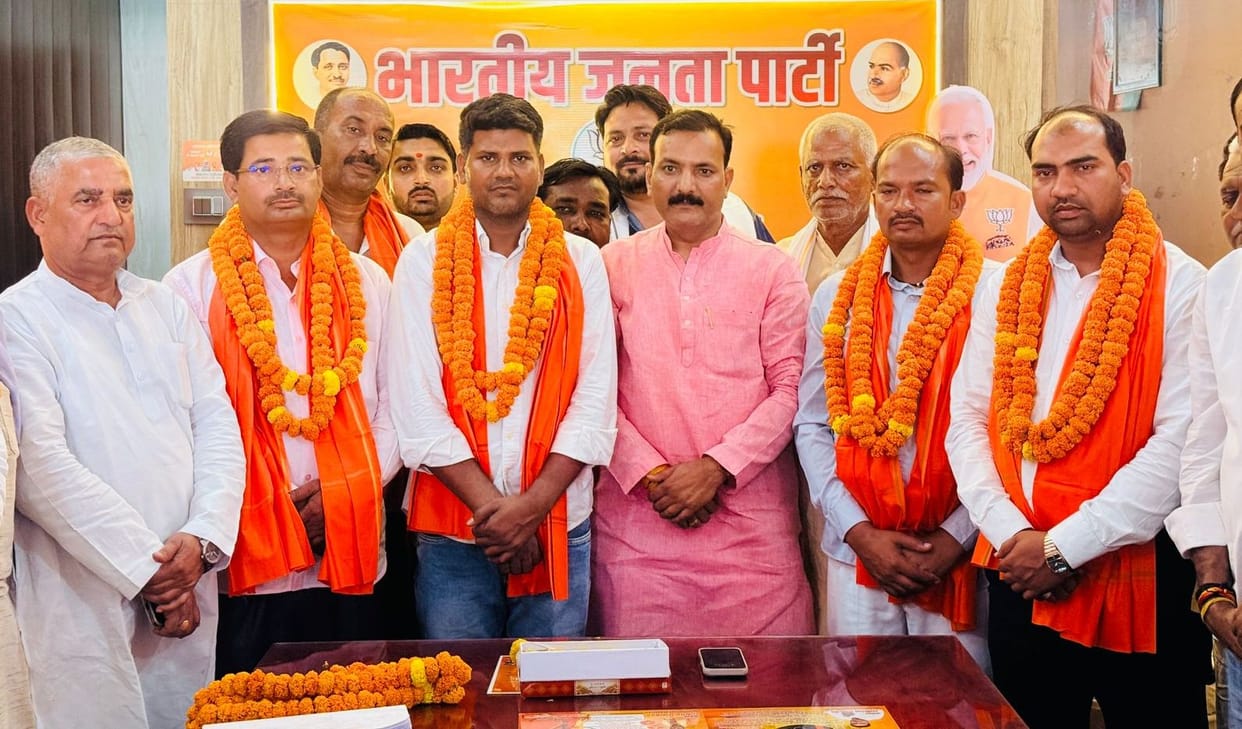 Newly appointed divisional presidents were honored, emphasis was laid on strengthening the organization.