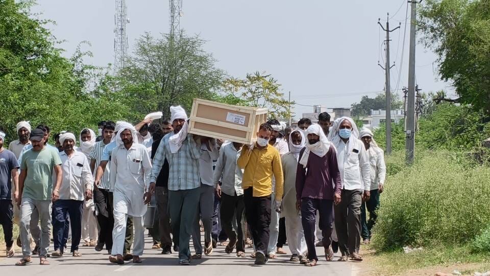 Vijay went to Russia after taking a loan of eight lakh, returned in a coffin, had gone to Russia on a business visa in 2025, forcibly recruited into the Russian army and sent to the war on the Ukraine border