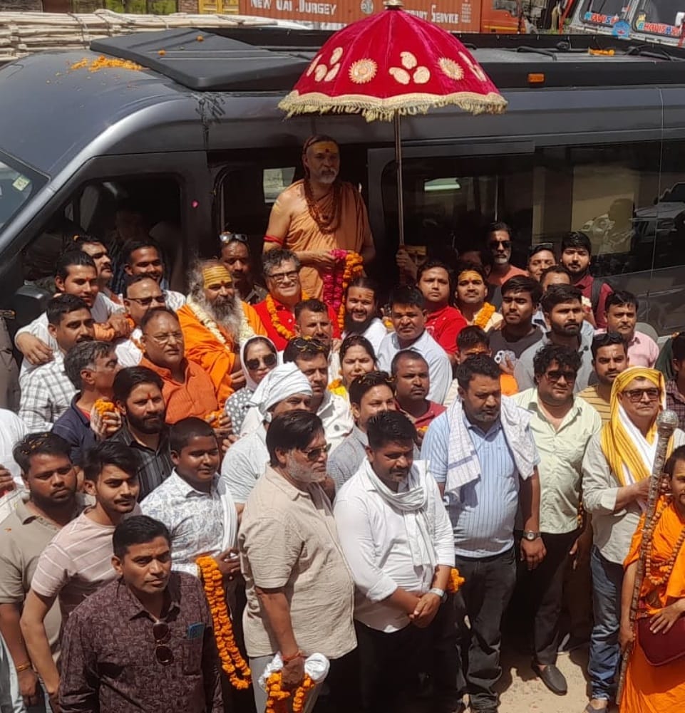 Cow protection is the only way to save Sanatan: Avimukteshwaranand