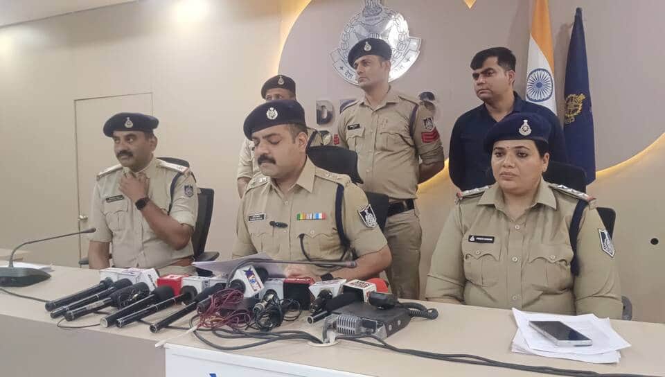 तीन राज्यों में 65 चोरी करने वाला शातिर चोर पकड़ाया