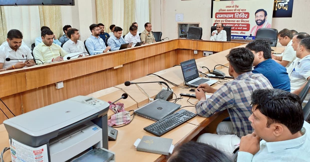 Resolve CM Window Complaints Promptly: SDM