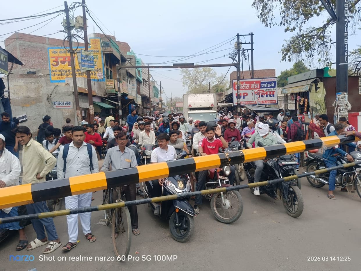 An overbridge will now be constructed at the Bagla College railway crossing.
