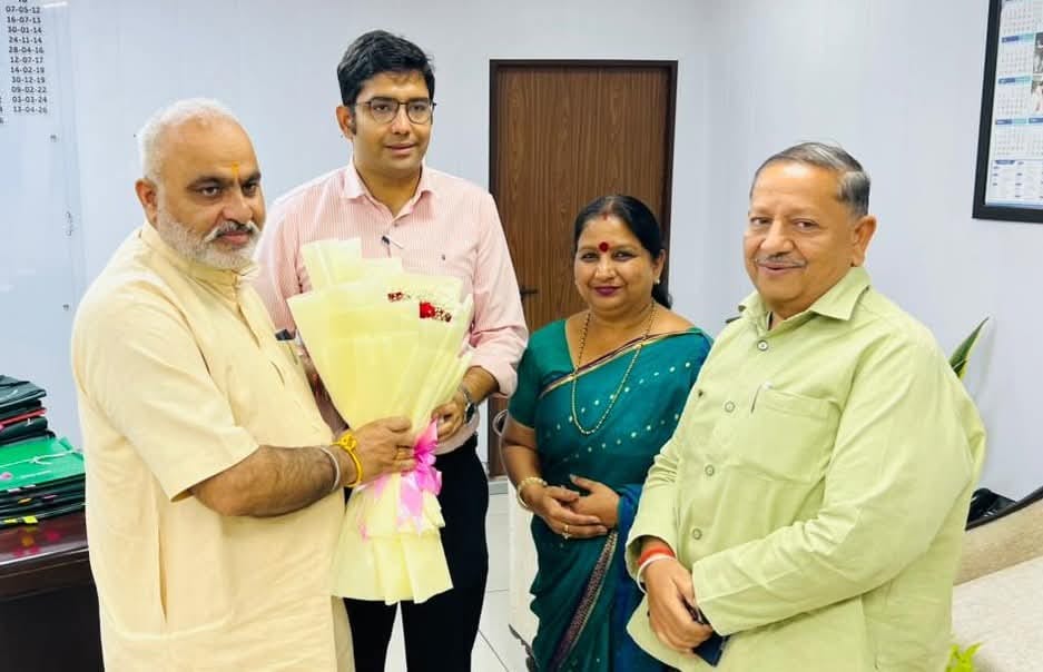 Discussion On Accelerating Development Works - Karnal News - Karnal ...