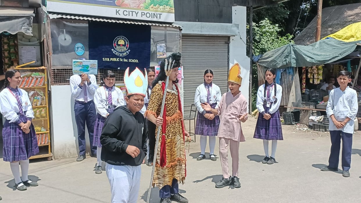 Message of water conservation given through street play in Kunihar