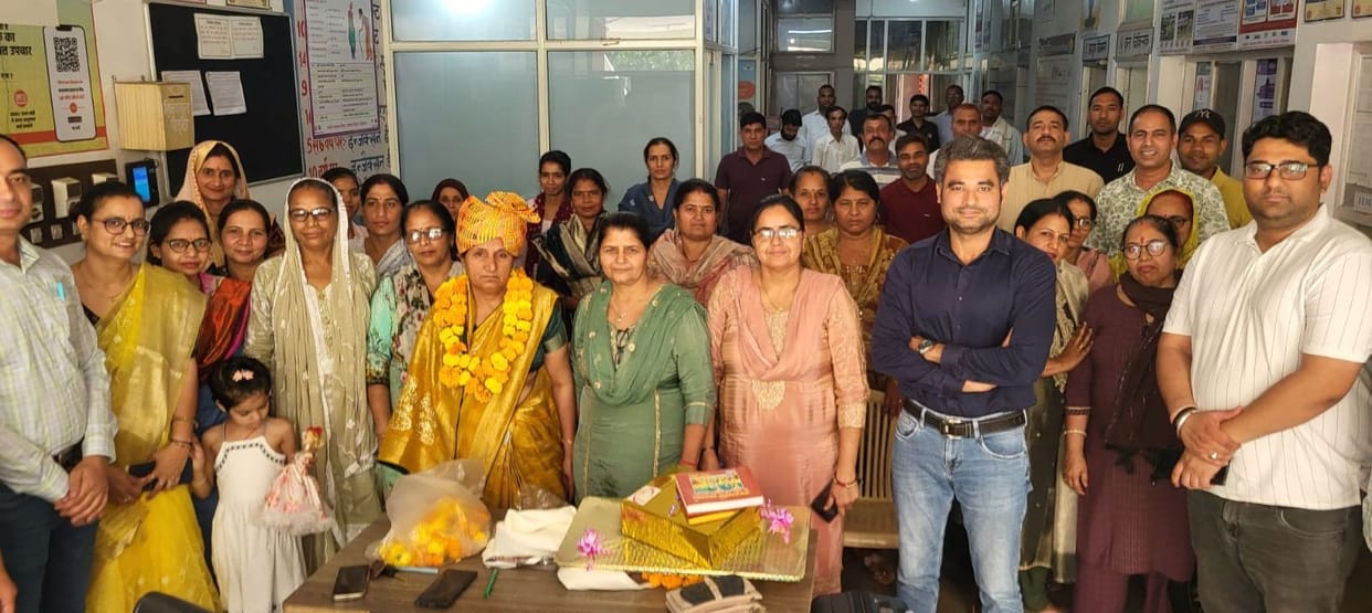 Supervisor Roshni Bai Retires After 34 Years of Service