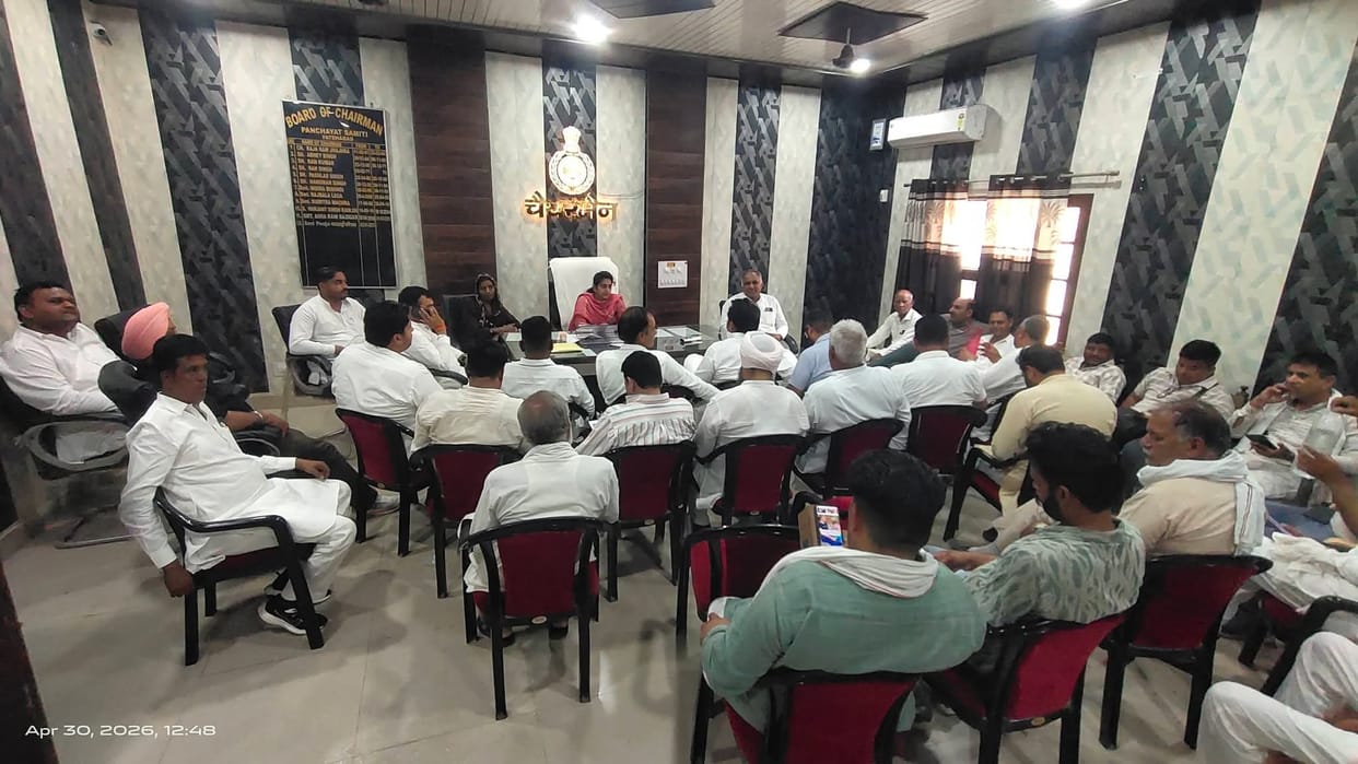 Former MLA assures transfer of BDPO within 10 days, public representatives end protest