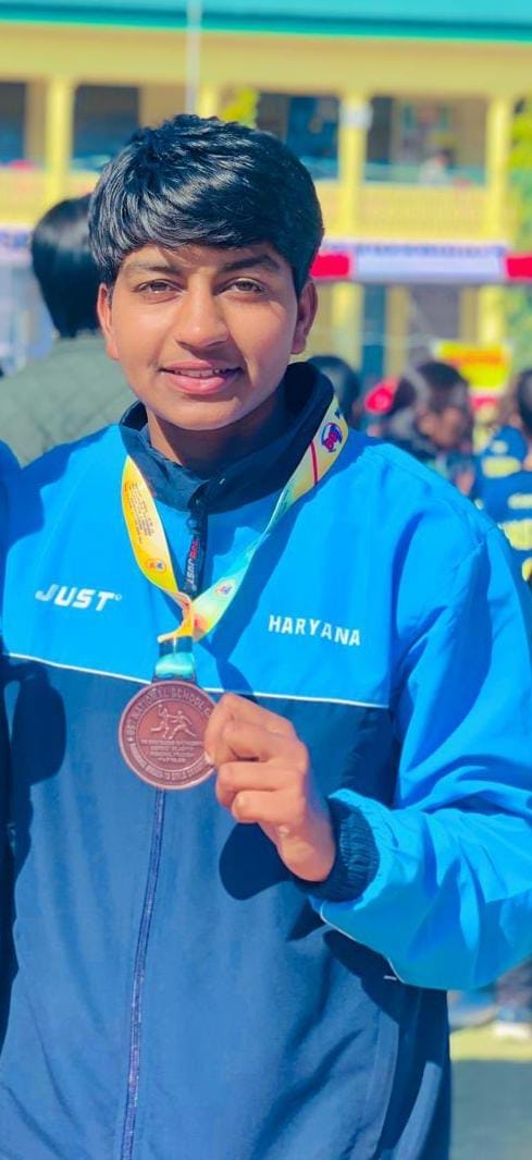 Navgeet reached the national level in handball