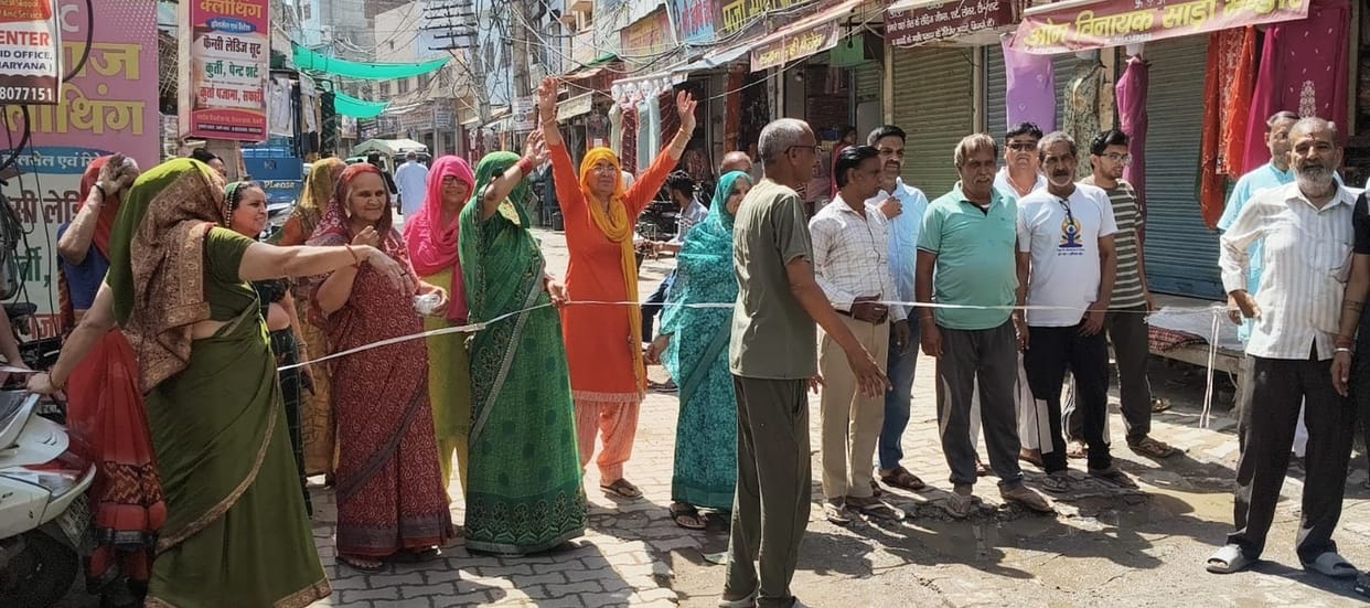 Residents are suffering from the increasing water shortage, with drinking water in the outer colonies dependent on tankers.