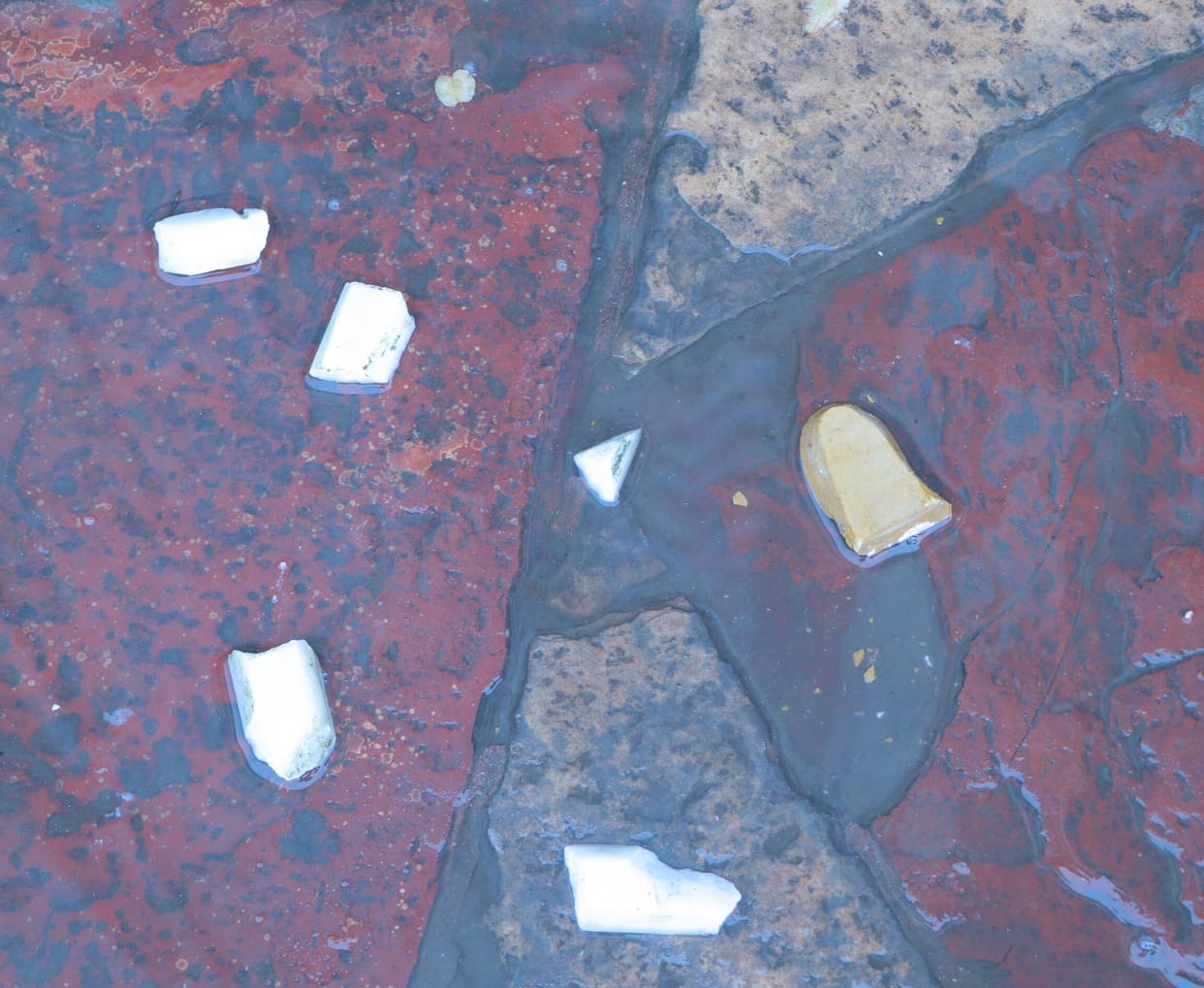Stones fell from the Taj Mahal's Royal Gate again due to the storm and rain.
