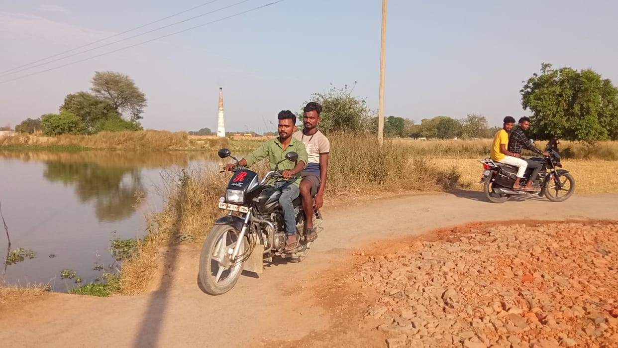 PWD roads are in bad condition, inviting accidents every day