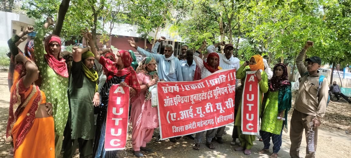 Workers raised the demand for 8 hours work and 28 thousand minimum wages.