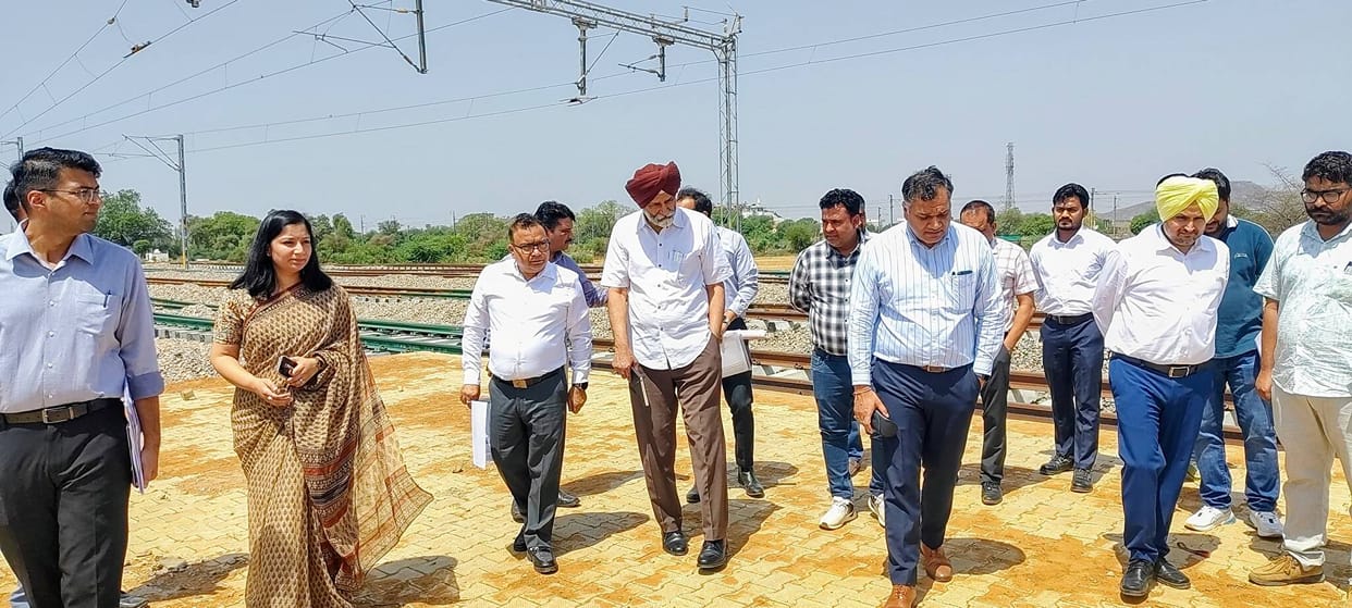 DPIIT Secretary Inspects Integrated Multi-Modal Logistics Hub
