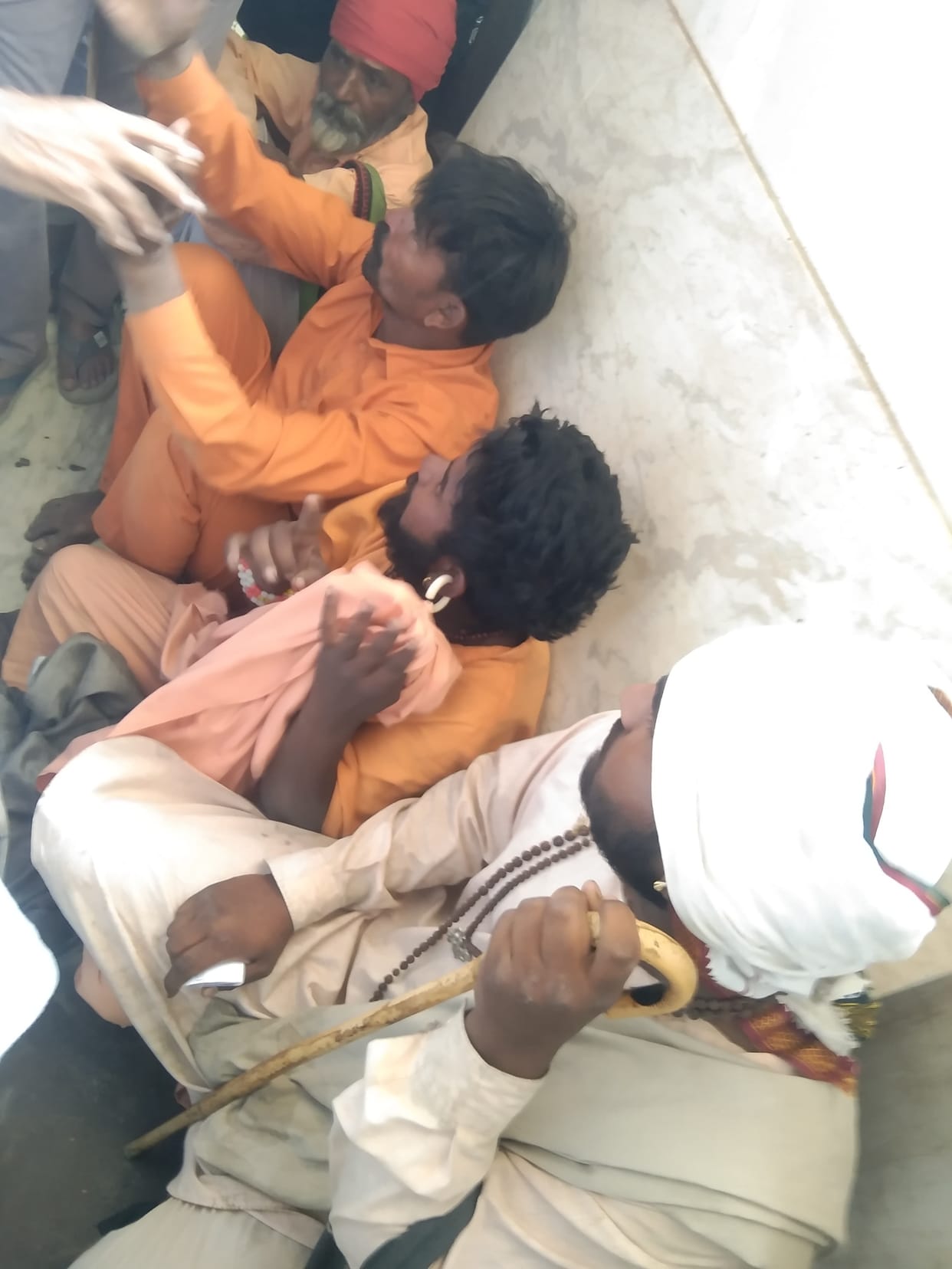 Villagers beat suspected sadhus on suspicion of abducting a young girl.