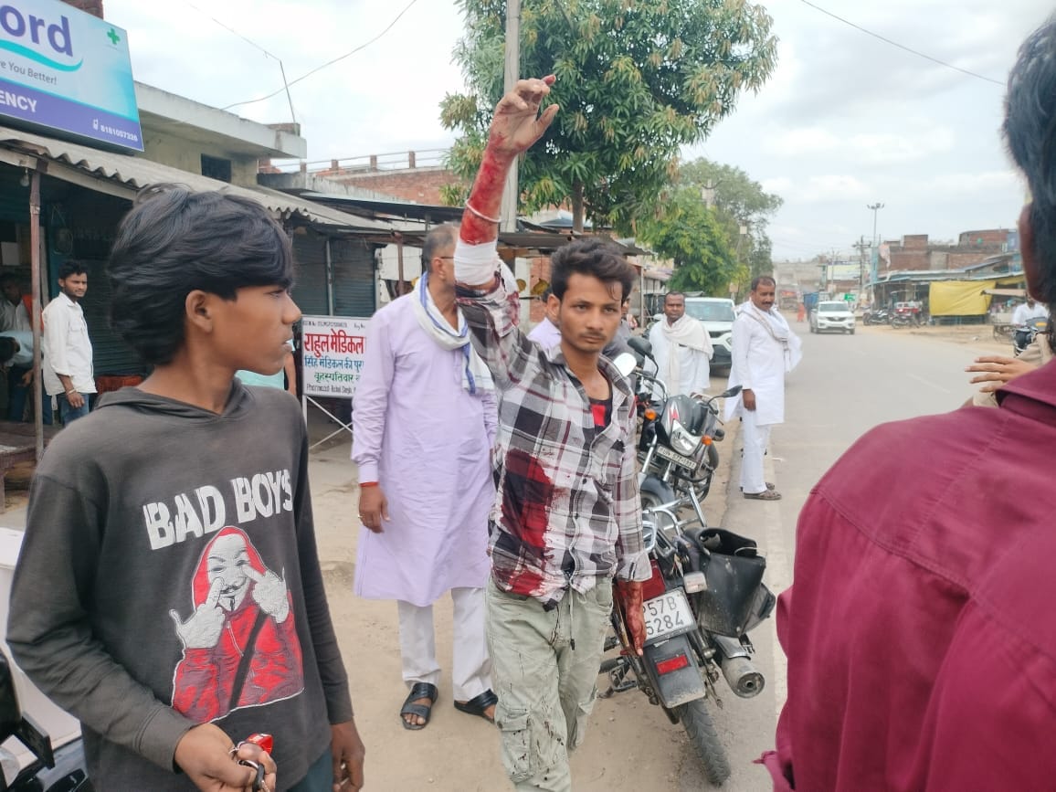 Attack with sharp weapon in an argument over filling petrol