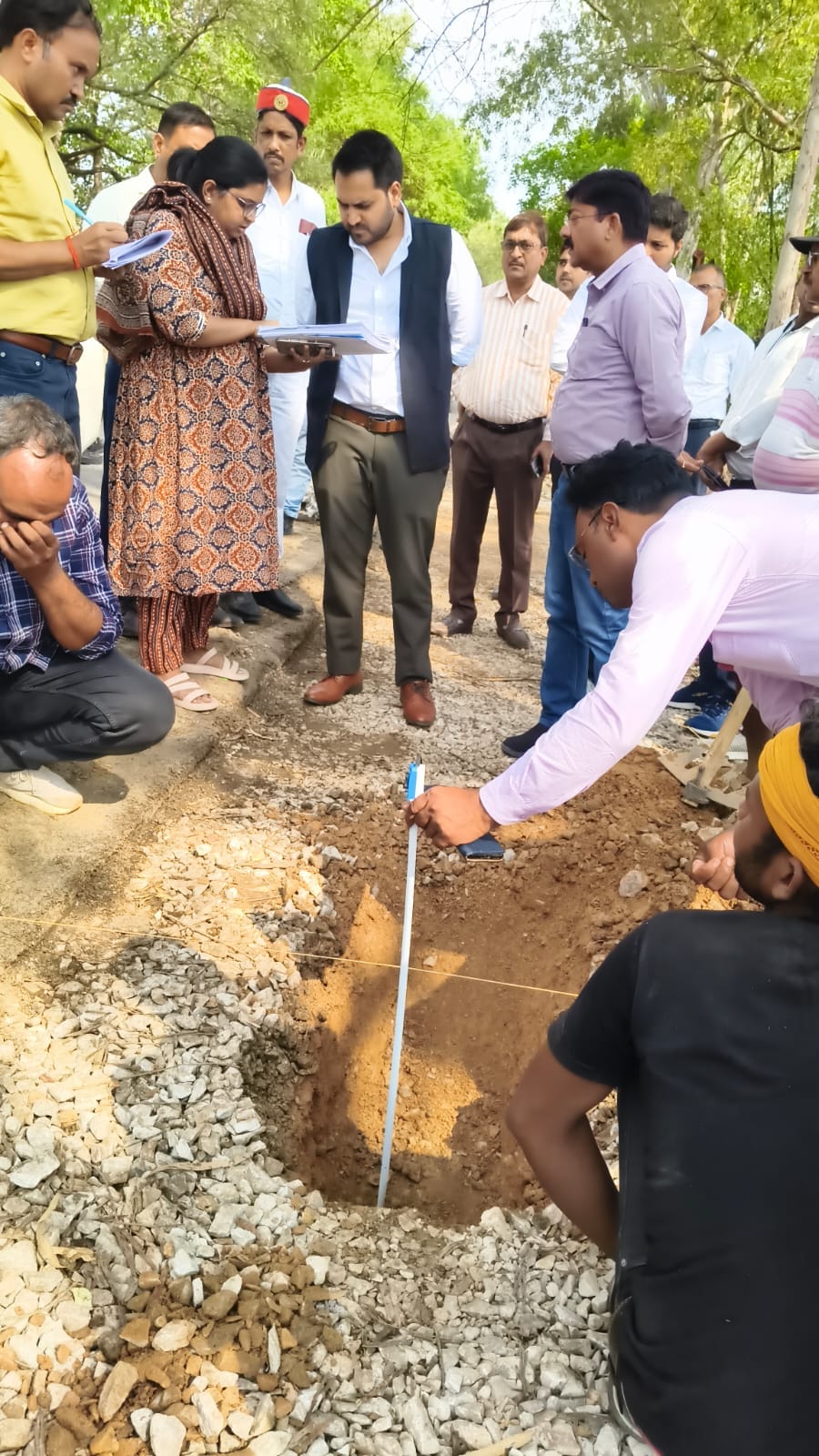Complete the widening work on the Kalwari-Khaliyari road before the onset of the monsoon.