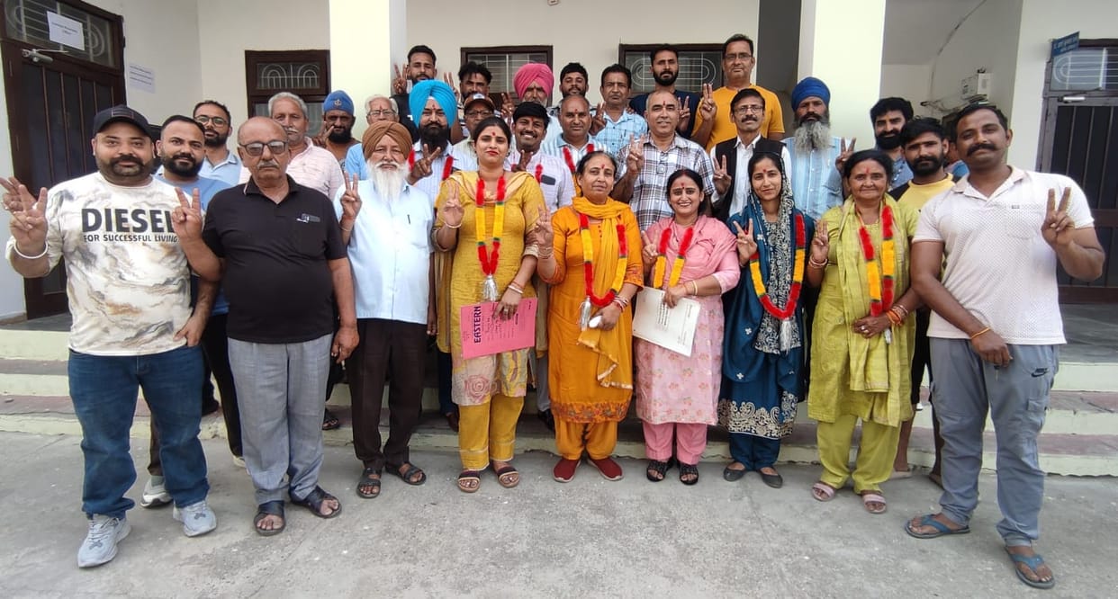 Congress's boat in Santoshgarh depends on women candidates