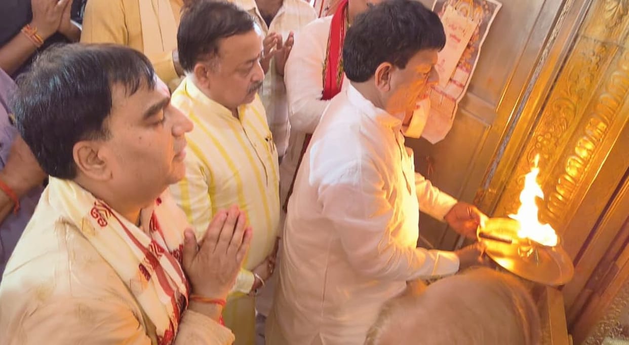 Central and state governments are emphasizing on cultured education: Minister of State