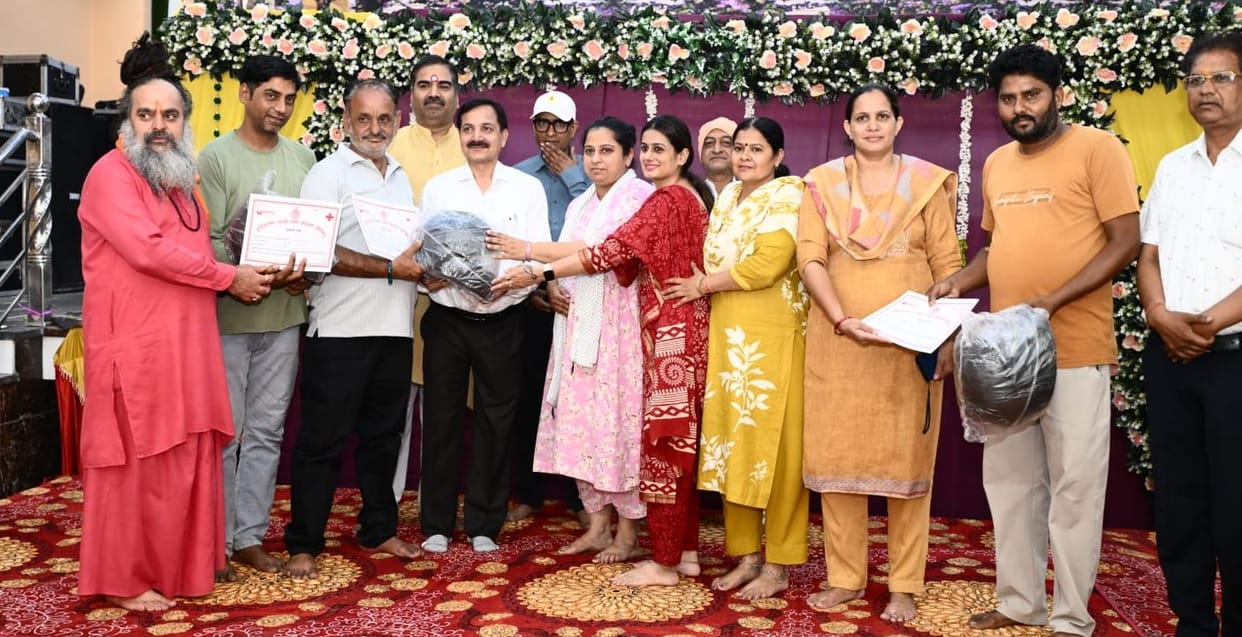 Camp Organized at Baba Balakpuri Dera; Eyes of 238 People Examined