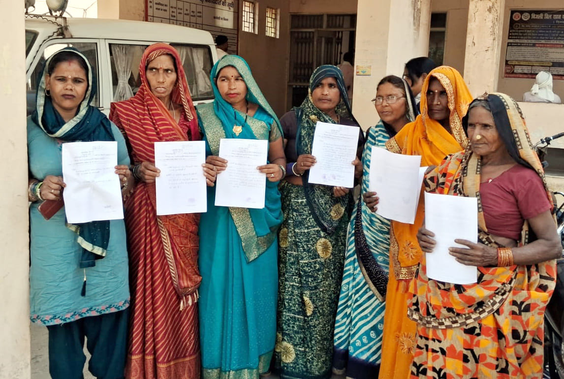Ujjwala Scheme beneficiaries are not receiving cylinders.