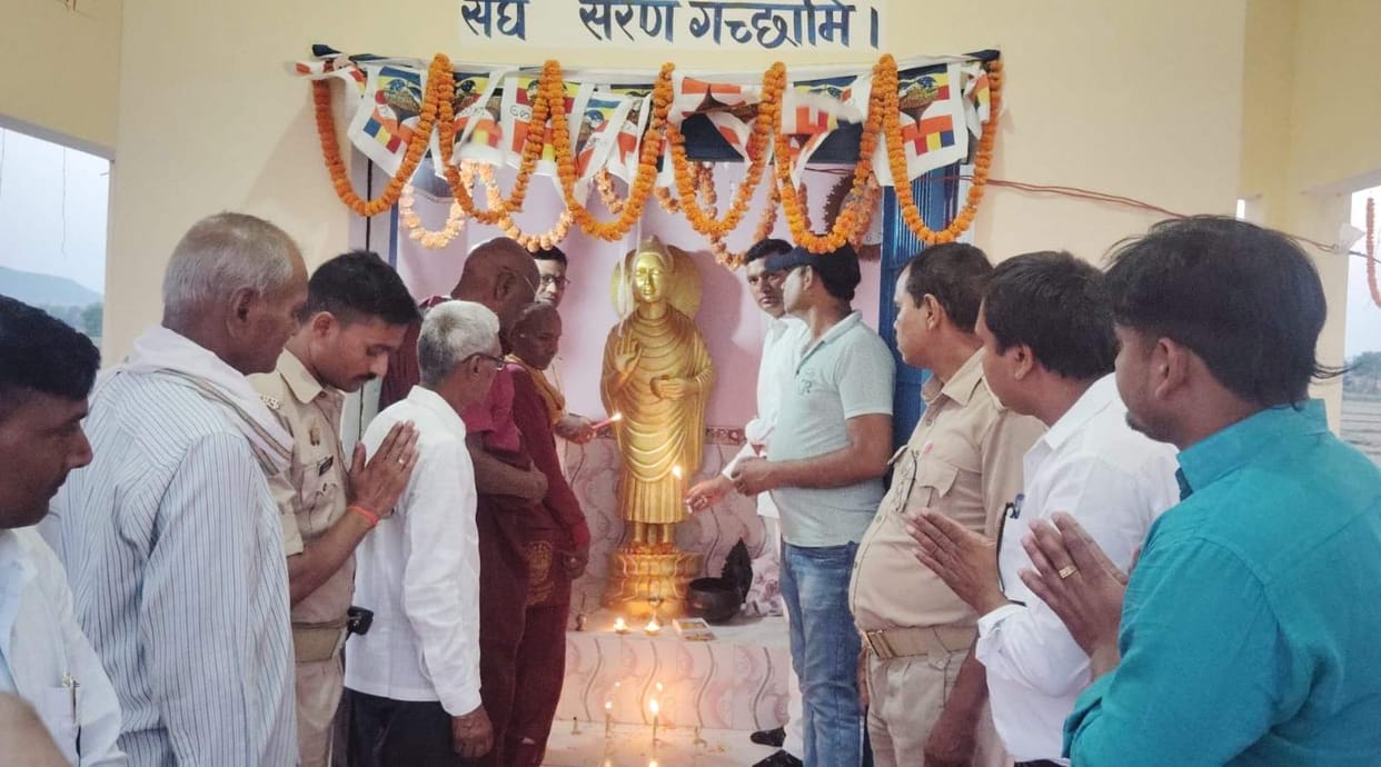 Buddha Purnima: Buddha's life teachings were displayed in the exhibition held in Saidupur