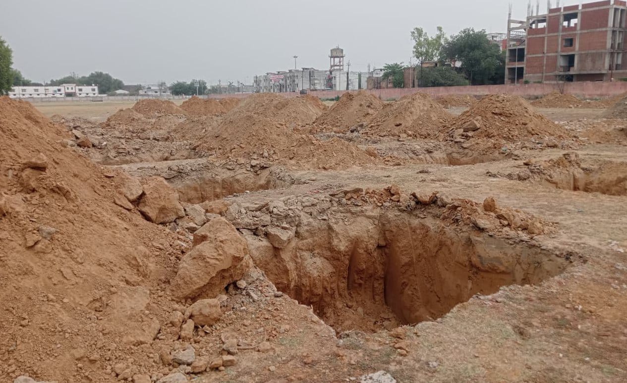जीआईसी में बनाया जा रहा इंडोर स्टेडियम। संवाद