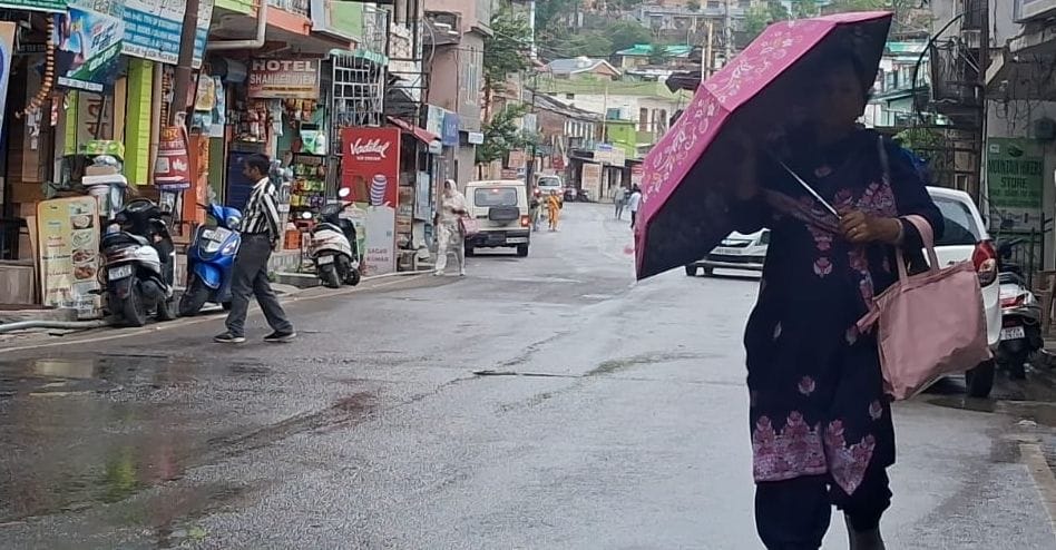 As the mercury rose, the sun brought out the sweat, rain and strong winds caused chaos.