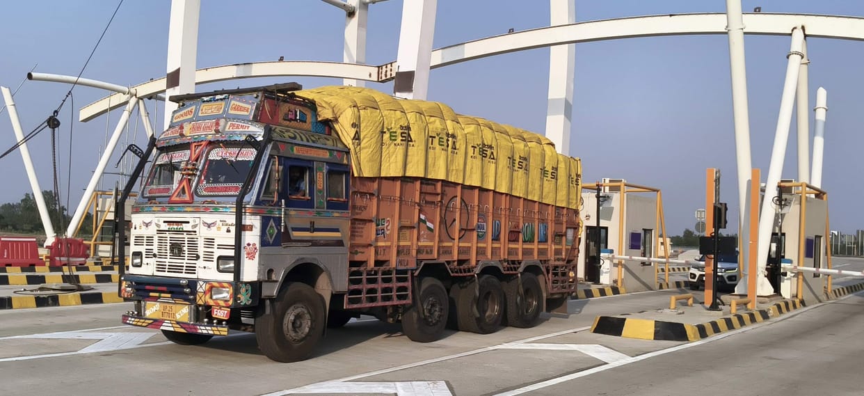 Ganga Expressway: Preparations for Handover... Increase in Vehicle Volume