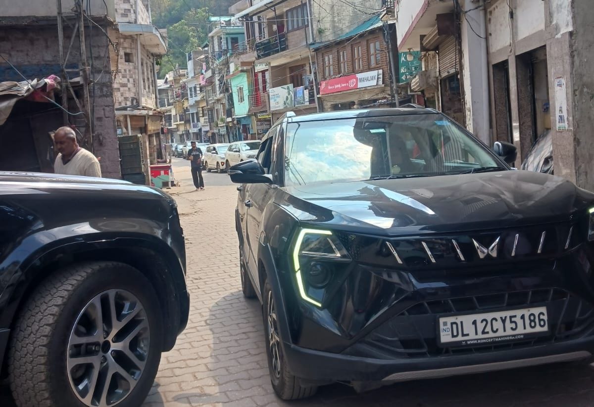 Tourists flock to the mountains to escape the heat, with hotels in Kasauli and Chail 100% packed.
