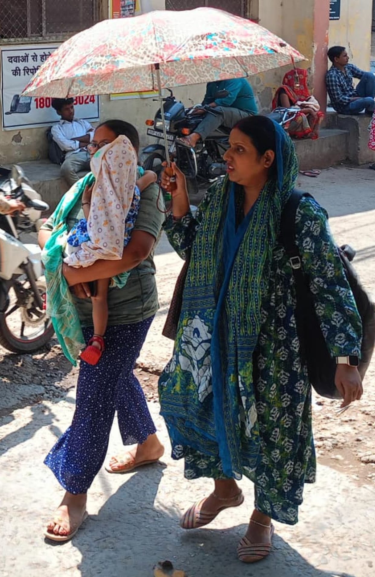 Light drizzle brings relief from heat, humidity rises
