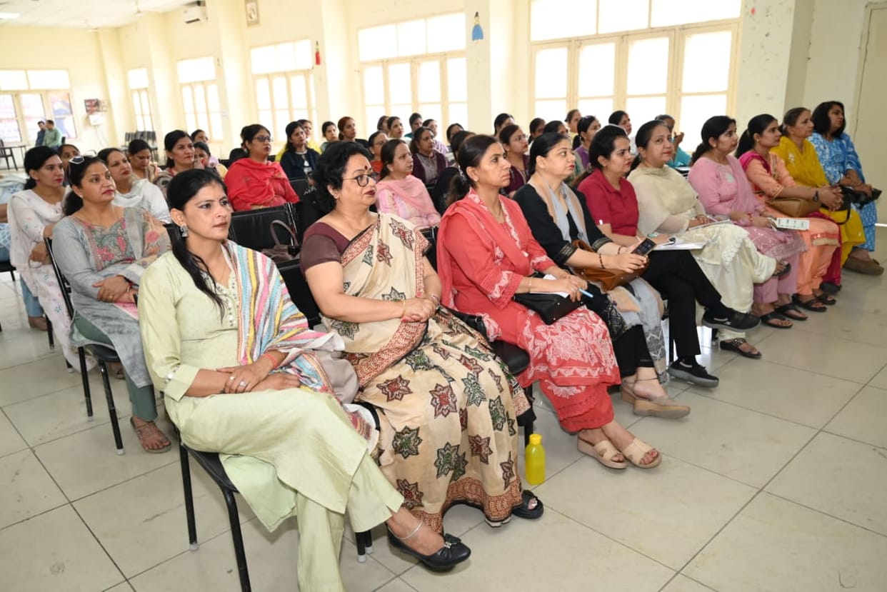 100 nodal teachers trained for My Bharat Quiz, exam on 6th