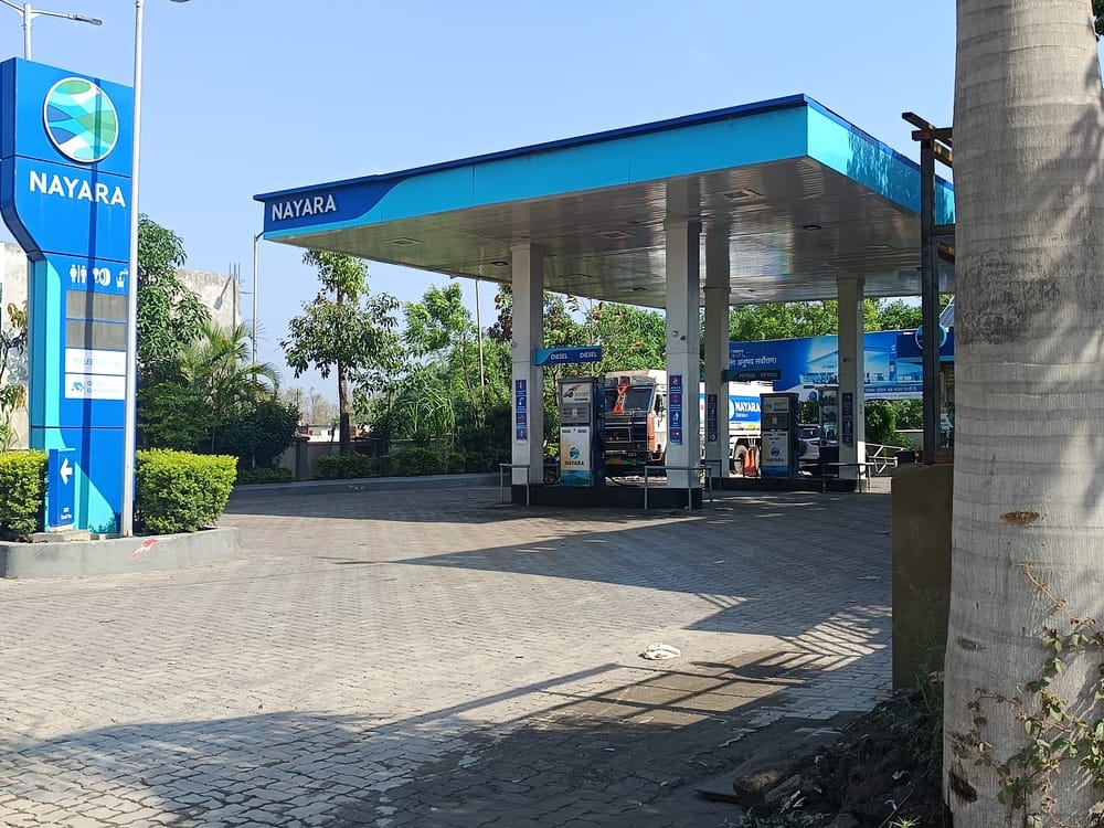 Diesel and Petrol Shortage Persists; People's Hardships Continue