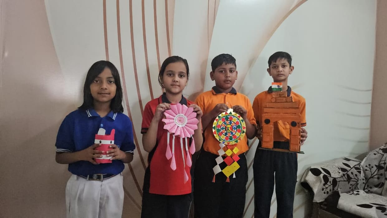 Children Made Models of National Symbols