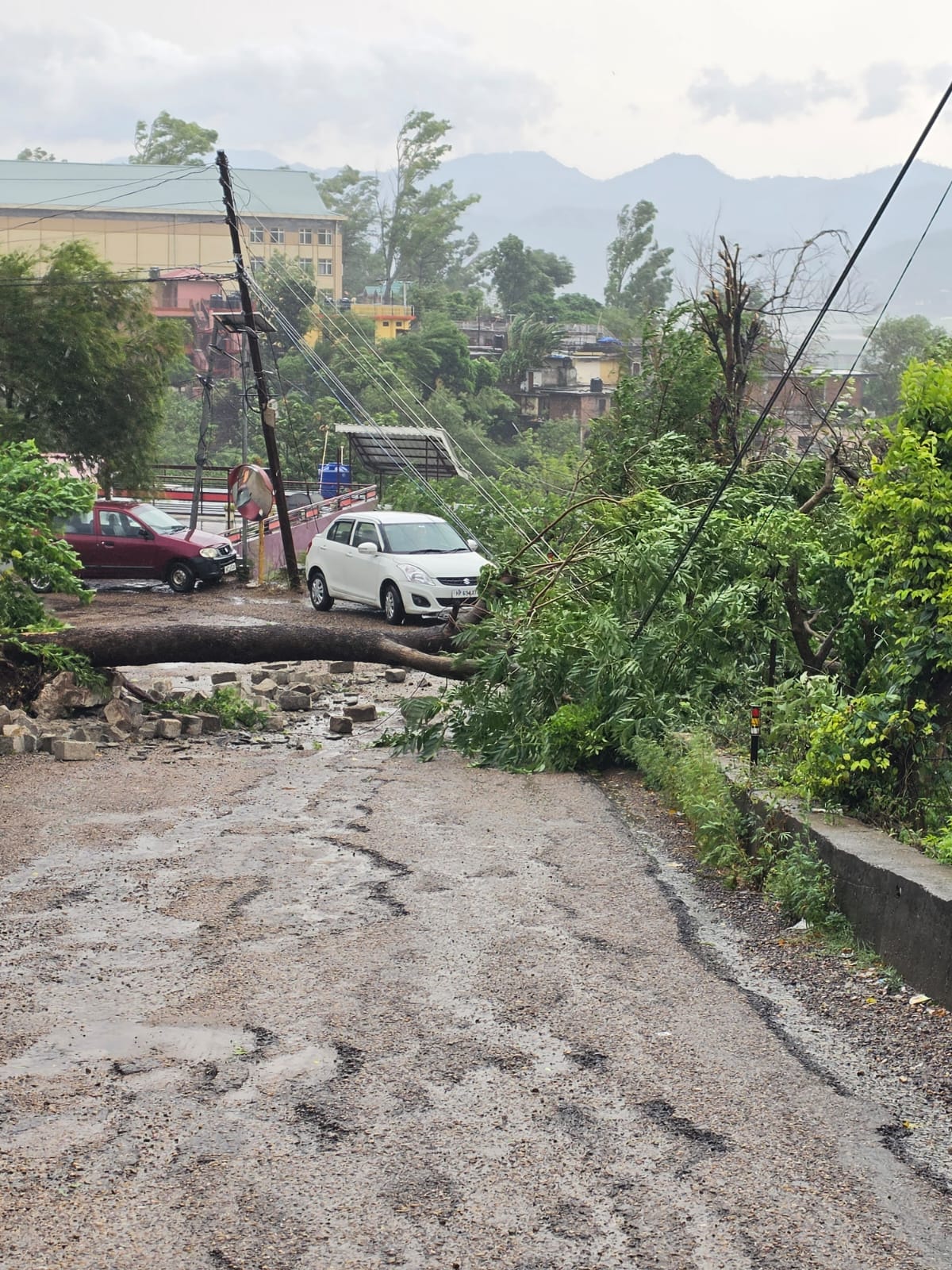 Storm and rain affect normal life in the district, increasing concern for farmers