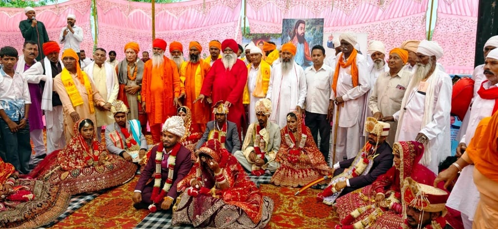 Seven Girls Married at Saints' Gathering
